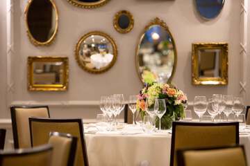 Banquet hall