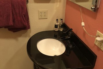 Bathroom sink