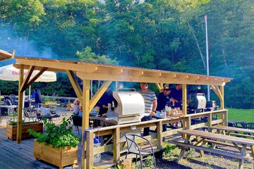 BBQ/picnic area
