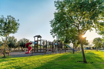Children's play area - outdoor