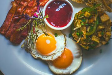 Breakfast meal