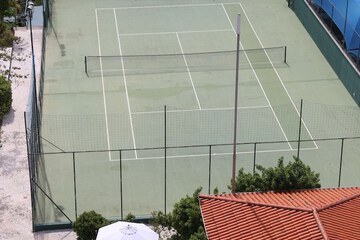 Tennis court
