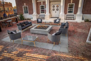 Terrace/Patio 29 of 33