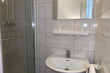 Jetted tub