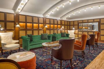 Hotel Interior 4 of 32