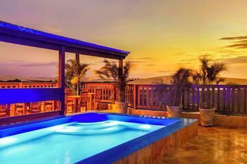 Rooftop pool