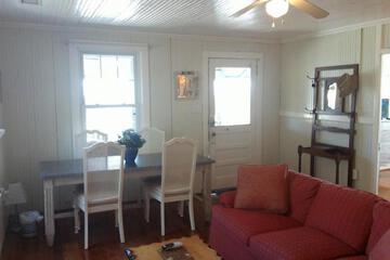 Photo 48