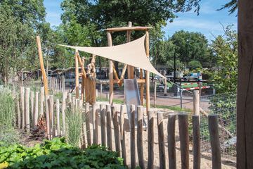 Children's play area - outdoor