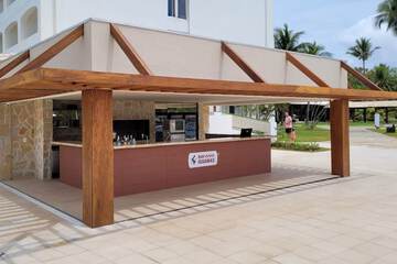 Poolside bar