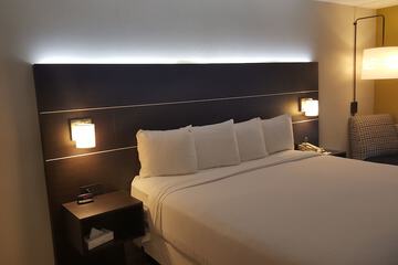 Room 46 of 59