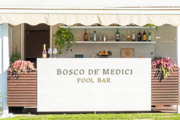 Poolside bar
