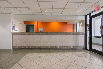Motel 6 Newnan GA
