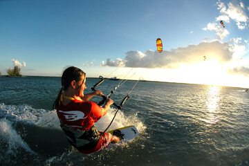 Surfing/boogie boarding