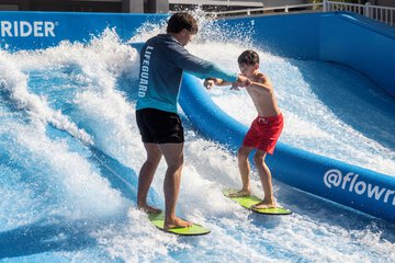 Surfing/boogie boarding