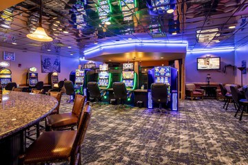 Entertainment 34 of 35