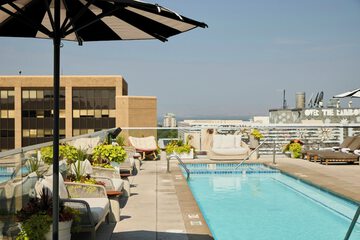 Rooftop pool