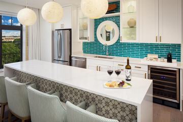 Private kitchenette