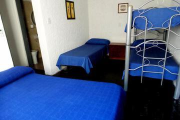 Photo 33
