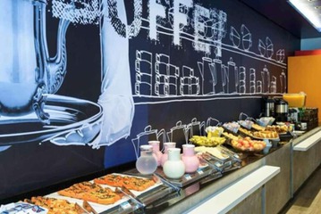 Breakfast buffet