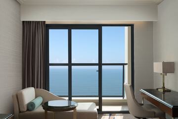 Beach/ocean view