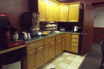 Breakfast/Coffee Service 29 of 39