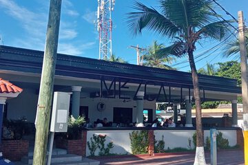 Snack bar