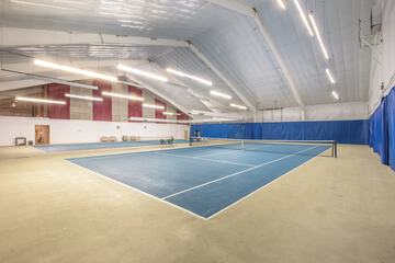 Tennis court