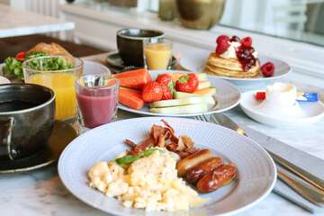Breakfast meal