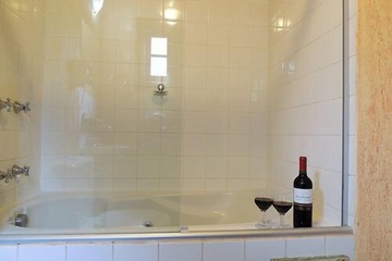Jetted tub