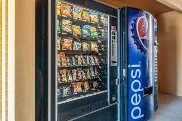 Vending machine
