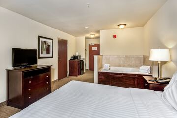 Private spa tub