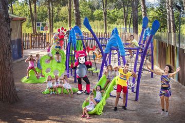 Children's play area - outdoor