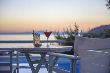 Beach/ocean view