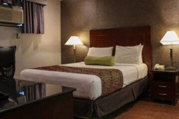 Guestroom View