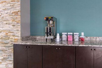 Breakfast/Coffee Service 35 of 36