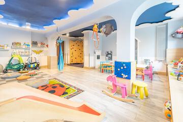 Children's play area - indoor