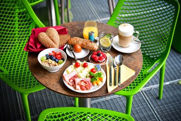 Breakfast area