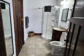 Photo 33