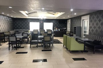 Breakfast/Coffee Service 40 of 45