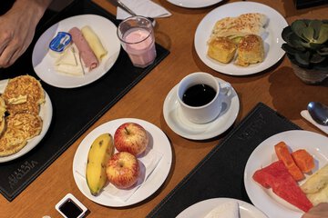 Breakfast meal