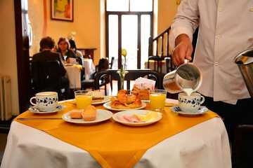 Breakfast area