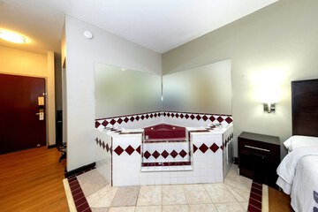 Private spa tub