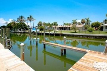 Dock