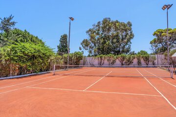 Tennis court