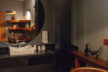 Deep soaking bathtub