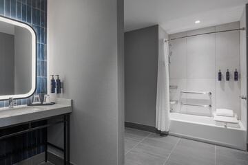 Bathroom shower
