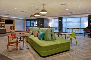 Hotel Interior 7 of 42