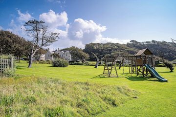 Children's play area - outdoor