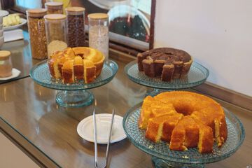 Breakfast buffet