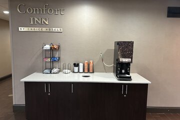 Breakfast/Coffee Service 27 of 34